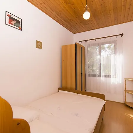 Alda Apartment Murter